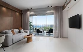 Hatmarim Sun And View